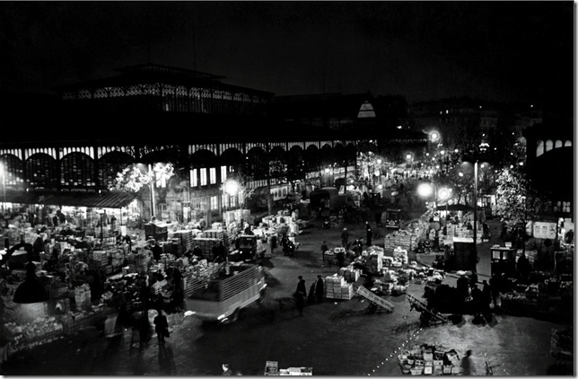 med_les_halles_la_nuit_p-jpg