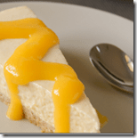 cheesecake-a-la-mangue-son-coulis-frais