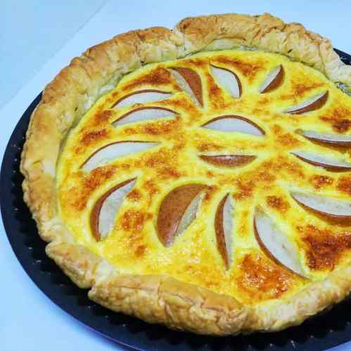 Tarte aux poires et comté